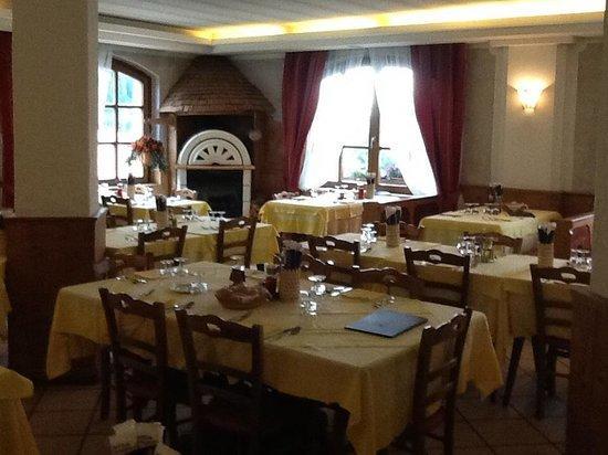 Hotel Tosa Madonna di Campiglio Exterior photo